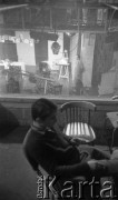 Ok. 1961, Warszawa, Polska.
Rejestracja programu Peryskop w studiu Telewizji Polskiej.
Fot. Irena Jarosińska, zbiory Ośrodka KARTA