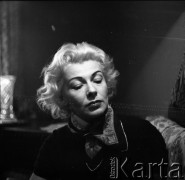 1960, Warszawa, Polska.
Aktorka Barbara Drapińska.
Fot. Irena Jarosińska, zbiory Ośrodka KARTA
