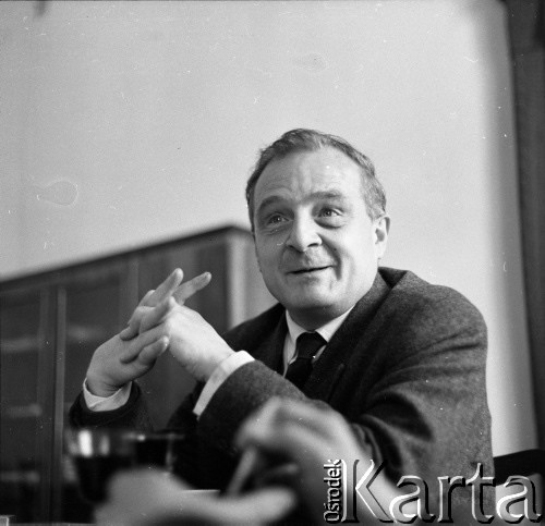 Lata 50. lub 60., Polska.
Mężczyzna.
Fot. Irena Jarosińska, zbiory Ośrodka KARTA