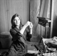 Lata 50. lub 60., Polska.
Aktorka Zofia Słaboszowska.
Fot. Irena Jarosińska, zbiory Ośrodka KARTA