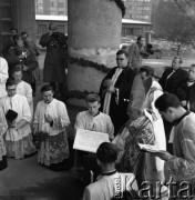 30.10.1955, Katowice, Polska.
Konsekracja Archikatedry Chrystusa Króla prowadzona przez ordynariusza częstochowskiego Zdzisława Golińskiego.
Fot. Irena Jarosińska, zbiory Ośrodka KARTA