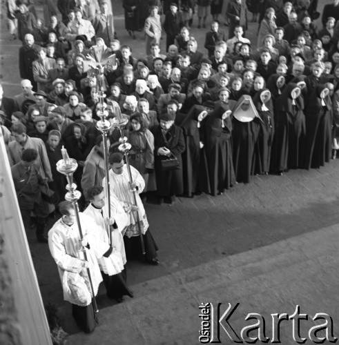 30.10.1955, Katowice, Polska.
Konsekracja Archikatedry Chrystusa Króla.
Fot. Irena Jarosińska, zbiory Ośrodka KARTA