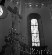 30.10.1955, Katowice, Polska.
Konsekracja Archikatedry Chrystusa Króla prowadzona przez ordynariusza częstochowskiego Zdzisława Golińskiego.
Fot. Irena Jarosińska, zbiory Ośrodka KARTA