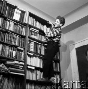 Lata 60., Warszawa, Polska.
Aktor Ludwik Halicz.
Fot. Irena Jarosińska, zbiory Ośrodka KARTA