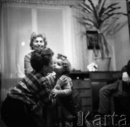 Lata 60., Warszawa, Polska.
Aktor Ludwik Halicz.
Fot. Irena Jarosińska, zbiory Ośrodka KARTA