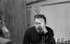 Lata 50. lub 60., Polska.
Stanisław Pieniążek - mąż fotografki Ireny Jarosińskiej.
Fot. Irena Jarosińska, zbiory Ośrodka KARTA