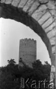 Lata 50. lub 60., Kazimierz Dolny, Polska.
Wieża.
Fot. Stanisław Pieniążek, zbiory Ośrodka KARTA