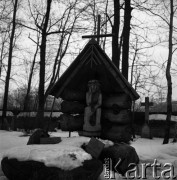 Lata 60. lub 70., Zakopane, Polska.
Stary Cmentarz na Pęksowym Brzyzku.
Fot. Irena Jarosińska, zbiory Ośrodka KARTA