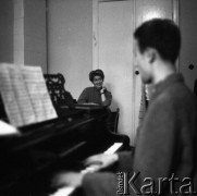 Lata 60., Polska.
Aktorka Alina Janowska. 
Fot. Irena Jarosińska, zbiory Ośrodka KARTA