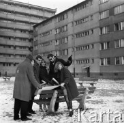 Lata 60., Wrocław, Polska.
Młodzi architekci.
Fot. Irena Jarosińska, zbiory Ośrodka KARTA