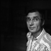 Lata 70., Warszawa, Polska.
Wiesław Borowski w Galerii Foksal (ulica Foksal 4).
Fot. Irena Jarosińska, zbiory Ośrodka KARTA