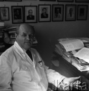 Maj 1978, Warszawa, Polska.
Profesor Witold Rudowski - dyrektor Instytutu Hematologii i Transfuzjologii.
Fot. Irena Jarosińska, zbiory Ośrodka KARTA