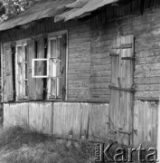 1977, Wiązowna, Polska
Wiejska chałupa
Fot. Irena Jarosińska, zbiory Ośrodka KARTA