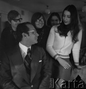 Lata 60. lub 70., Warszawa, Polska.
Spotkanie na Uniwersytecie Warszawskim.
Fot. Irena Jarosińska, zbiory Ośrodka KARTA 

