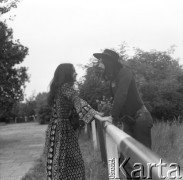 1975, Polska
Czesław Niemen z żoną Małgorzatą
Fot. Irena Jarosińska, zbiory Ośrodka KARTA