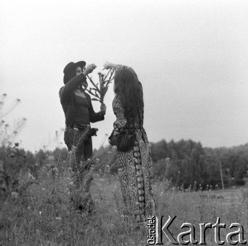 1975, Polska
Czesław Niemen z żoną Małgorzatą
Fot. Irena Jarosińska, zbiory Ośrodka KARTA