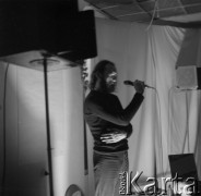Jesień 1979, Warszawa, Polska.
Grupa Onomatopeja w programie artystycznym zatytułowanym 