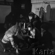 Jesień 1979, Warszawa, Polska.
Grupa Onomatopeja w programie artystycznym zatytułowanym 