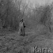 Kwiecień 1979, Warszawa, Polska.
Magda Ziemska na Młocinach.
Fot. Irena Jarosińska, zbiory Ośrodka KARTA