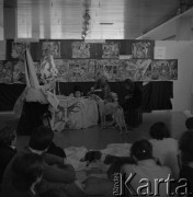 Kwiecień 1979, Warszawa, Polska.
Spektakl Magdy Ziemskiej w Centralnym Klubie Studentów Politechniki Warszawskiej 