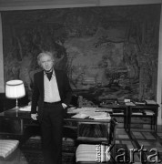 Lata 80, Warszawa, Polska.
Robert Satanowski - dyrektor naczelny i artystyczny Teatru Wielkiego.
Fot. Irena Jarosińska, zbiory Ośrodka KARTA