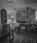 lata 70-te, Warszawa, Polska
Pisarka Jadwiga Żylińska
Fot. Irena Jarosińska, zbiory Ośrodka KARTA