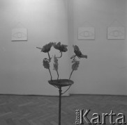 lata 70-te, Warszawa, Polska
Wystawa Włodzimierza Borowskiego
Fot. Irena Jarosińska, zbiory Ośrodka KARTA