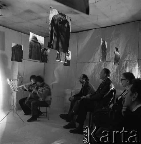 Lata 60. lub 70., Polska.
Pokaz pt. 