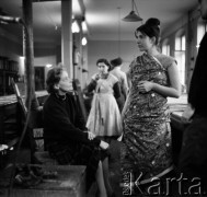 Lata 50. lub 60., Łódź, Polska.
Państwowa Wyższa Szkoła Sztuk Plastycznych.
Fot. Irena Jarosińska, zbiory Ośrodka KARTA