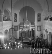 18.04.1983, Warszawa, Polska.
Synagoga im. Zalmana i Rywki Małżonków Nożyków na ulicy Twardej. 
Fot. Irena Jarosińska, zbiory Ośrodka KARTA