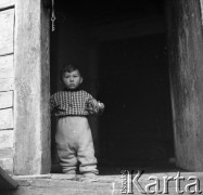Lata 50. lub 60., Polska.
Muzułmańskie dziecko.
Fot. Irena Jarosińska, zbiory Ośrodka KARTA