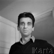Lata 70., Polska.
Grafik Maciej Urbaniec.
Fot. Irena Jarosińska, zbiory Ośrodka KARTA