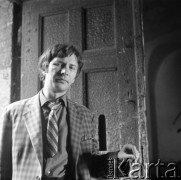 1972, Kraków, Polska.
Malarz Henryk Fantazos Ziembicki.
Fot. Irena Jarosińska, zbiory Ośrodka KARTA