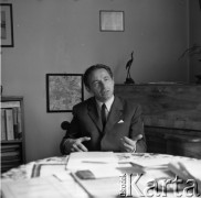 1972, Polska.
Pisarz Lesław Bartelski.
Fot. Irena Jarosińska, zbiory Ośrodka KARTA