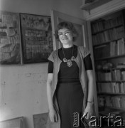 1969, Polska.
Ejsmont - malarka.
Fot. Irena Jarosińska, zbiory Ośrodka KARTA 
