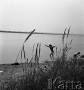 1960, Warszawa, Polska.
Tancerka Barbara Bittnerówna - primabalerina Opery Poznańskiej, Opery Śląskiej i Opery Narodowej w Warszawie.
Fot. Irena Jarosińska, zbiory Ośrodka KARTA