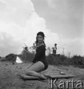1960, Warszawa, Polska.
Tancerka Barbara Bittnerówna - primabalerina Opery Poznańskiej, Opery Śląskiej i Opery Narodowej w Warszawie.
Fot. Irena Jarosińska, zbiory Ośrodka KARTA