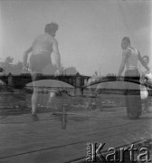 Lata 50. lub 60., Warszawa, Polska.
Most Poniatowskiego i most średnicowy.
Fot. Irena Jarosińska, zbiory Ośrodka KARTA
