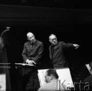 1968, Polska.
Kompozytor Witold Lutosławski (z lewej).
Fot. Irena Jarosińska, zbiory Ośrodka KARTA