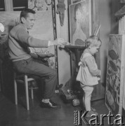 1962, Olsztyn, Polska.
Malarz Andrzej Samulowski.
Fot. Irena Jarosińska, zbiory Ośrodka KARTA