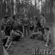 1977, Anielin, Polska.
Uroczystości przy tzw. Szańcu Hubala, miejscu, gdzie o w 1940 r. zginął major Henryk Dobrzański 