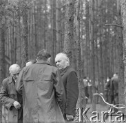 1977, Anielin, Polska.
Uroczystości przy tzw. Szańcu Hubala, miejscu, gdzie o w 1940 r. zginął major Henryk Dobrzański 