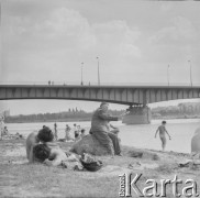 1971, Warszawa, Polska.
Mjr dr Cyprian Sadowski - lekarz, szef służby sanitarnej Kedywu (Kierownictwa Dywersji Komendy Głównej Armii Krajowej).
Fot. Irena Jarosińska, zbiory Ośrodka KARTA