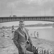 1971, Warszawa, Polska.
Mjr dr Cyprian Sadowski - lekarz, szef służby sanitarnej Kedywu (Kierownictwa Dywersji Komendy Głównej Armii Krajowej).
Fot. Irena Jarosińska, zbiory Ośrodka KARTA