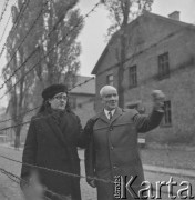 Lata 60., Oświęcim, Polska.
Uroczystości rocznicowe w byłym obozie koncentracyjnym.
Fot. Irena Jarosińska, zbiory Ośrodka KARTA