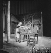 1959, Warszawa, Polska.
Przedstawienie teatralne.
Fot. Irena Jarosińska, zbiory Ośrodka KARTA