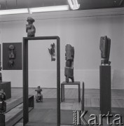 Brak daty, Warszawa, Polska.
Wystawa rzeźby Vladimira Preclika w Galerii Krzywe Koło.
Fot. Irena Jarosińska, zbiory Ośrodka KARTA