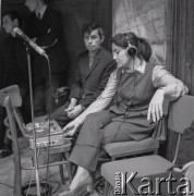 7–25.10.1970, Warszawa, Polska. 
VIII Międzynarodowy Konkurs Pianistyczny im. Fryderyka Chopina. Obsługa dźwiękowa konkursu.
Fot. Irena Jarosińska, zbiory Ośrodka KARTA
