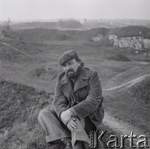 1976, Kraków, Polska.
Poeta i prozaik Tadeusz Nowak.
Fot. Irena Jarosińska, zbiory Ośrodka KARTA