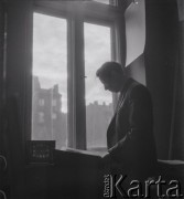 1972, Polska.
Malarz Rafał Chwoles.
Fot. Irena Jarosińska, zbiory Ośrodka KARTA